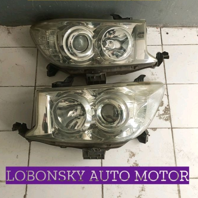 Headlamp lampu depan fortuner 2009 2010 2011