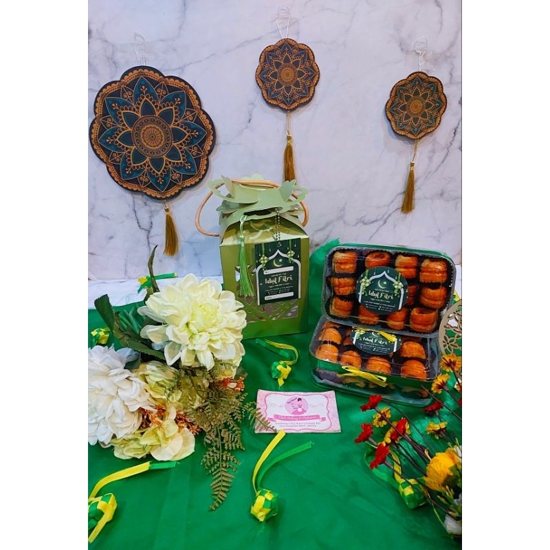 

Kue Kering Lebaran / Kue Kering Ramadhan / Kue Kering Eid Mubarak / Hampers Lebaran / Hampers Ramadhan / Hampers Eid Mubarak