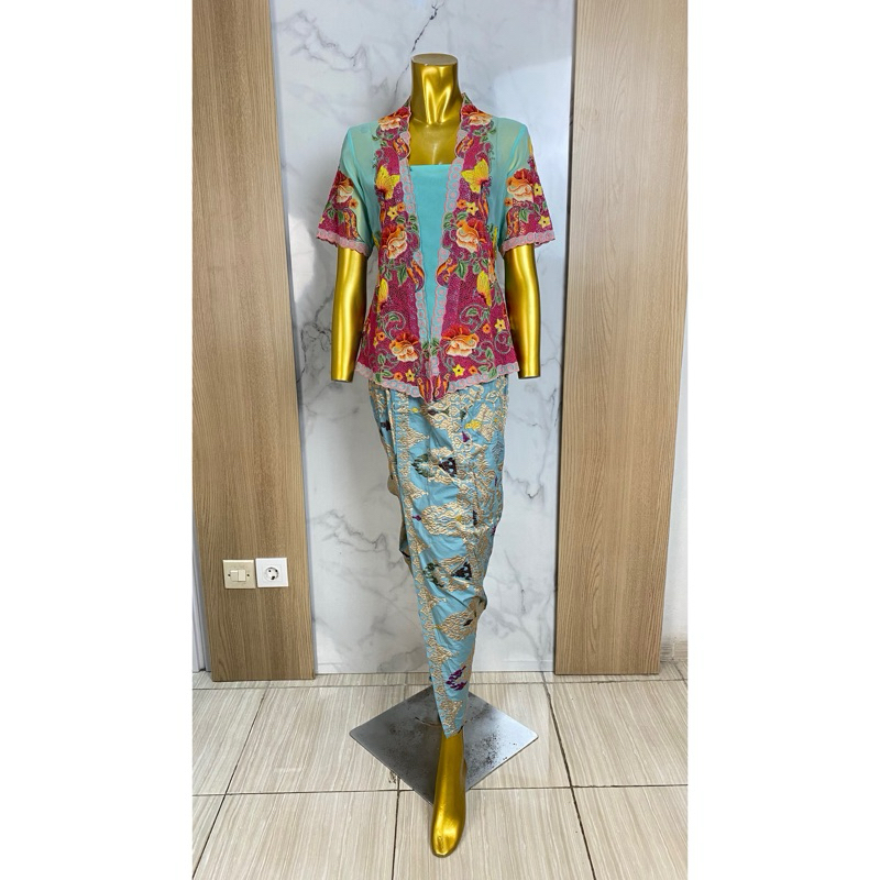 Kebaya Bordir Sifon