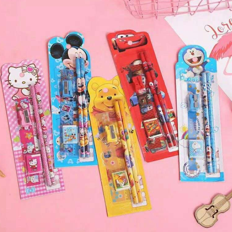 

SET ALAT TULIS SEKOLAH 5 IN 1 KARAKTER LUCU / SET PENSIL ANAK KARAKTER