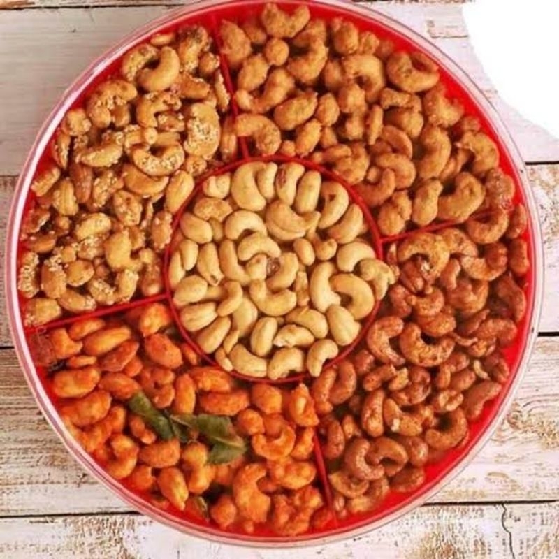 

Hampers Kacang Mede Toples