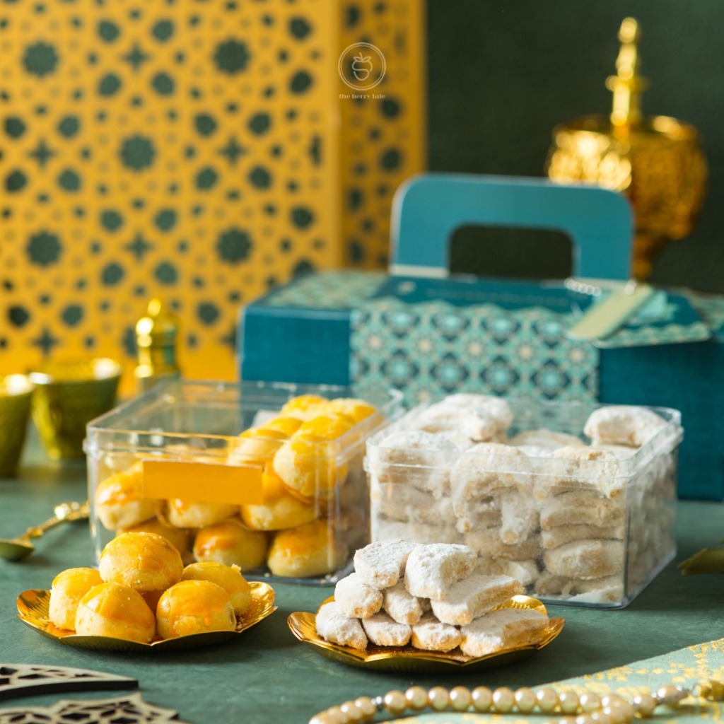 

Hampers Ramadan Kue Kering isi 2 Toples The Berry Tale