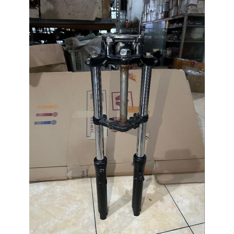 skok depan honda tiger revo kcj original