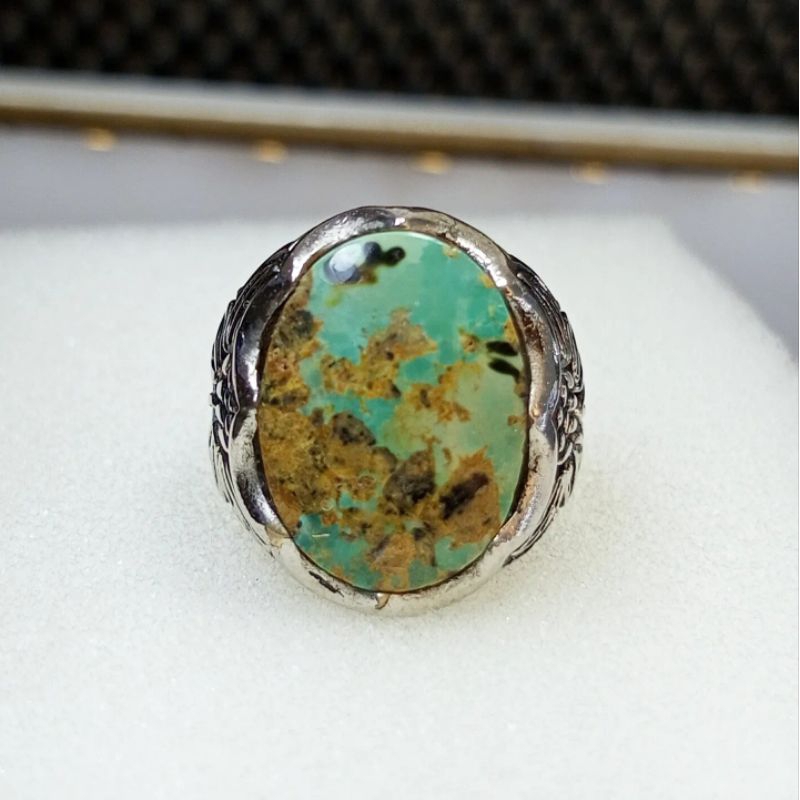 Cincin Batu Pirus Persia Hijau Pupus Urat Emas