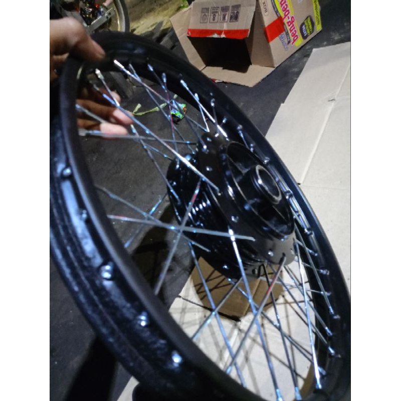 velg jari-jari ring'17 STD Vega RR/ZR Vega R New Jupiter Z1/ZX Jupiter MX Burhan { ripaint ulang }
