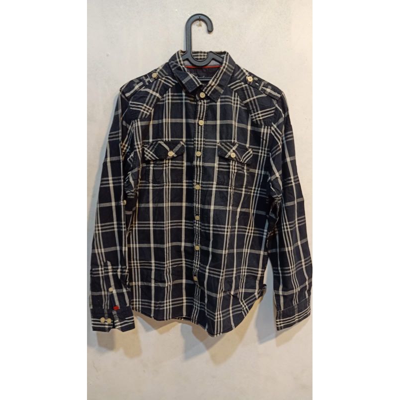 Kemeja Lengan Panjang Fake London