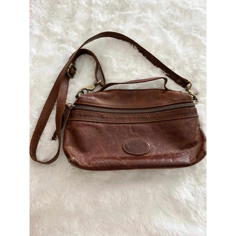 Tas Abekani Shaapouch