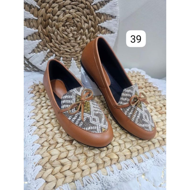 FLAT SHOES SHOES TENUN BUNA NTT, SEPATU ETNIK SLIP ON