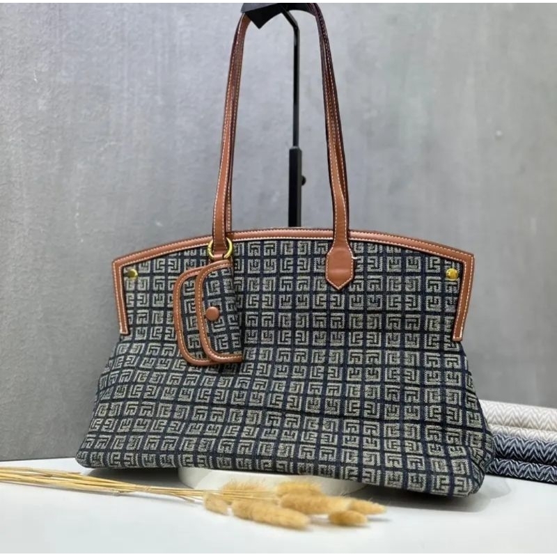 Tas Import Original Exclusive Madelyn Laura tote
