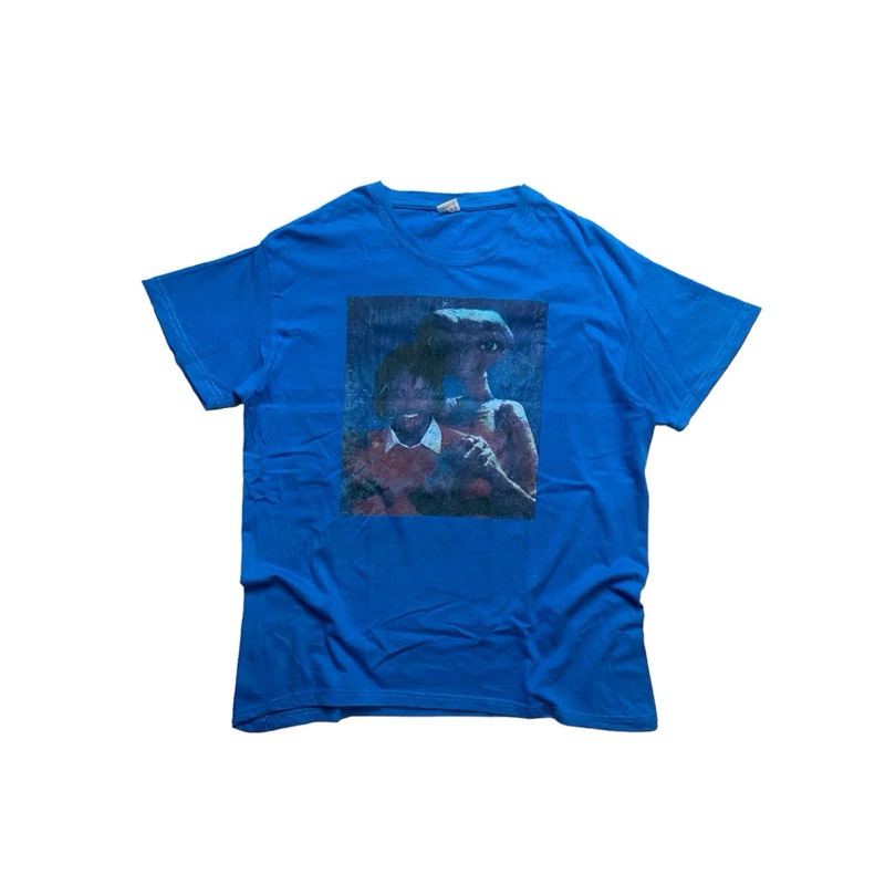 et n michael jackson tshirt