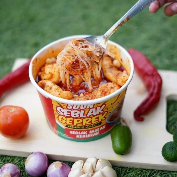 

Soun Seblak Geprek SamiRaos | Mie Soun Seblak Instant Siap Masak