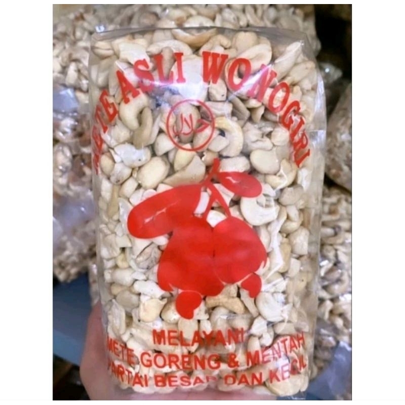 

Kacang Mente Mede Pecah Campur Belah Wonogiri 1 Kg Mentah