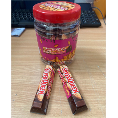 

COKLAT CHUNKY JAR COKLAT SILVERQUEEN SILVERQUEEN CHUNKYJAR CHUNKY BAR COKLAT ENAK