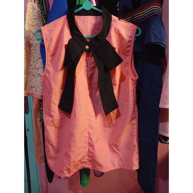 preloved blouse dasi pink salem