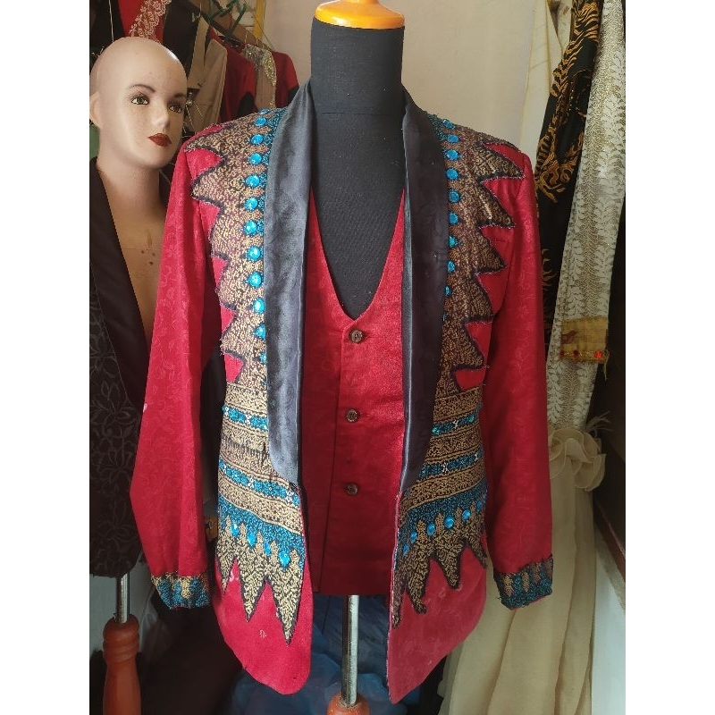 jas pria maroon mix batik prada preloved