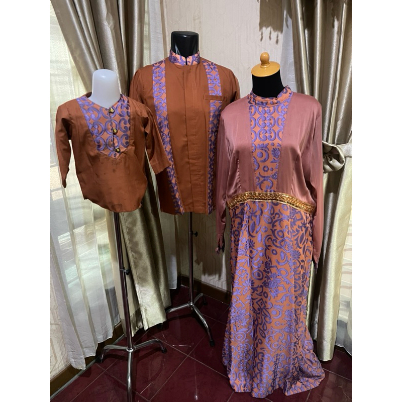 Preloved Baju Lebaran Couple/Sarimbit/Seragam keluarga