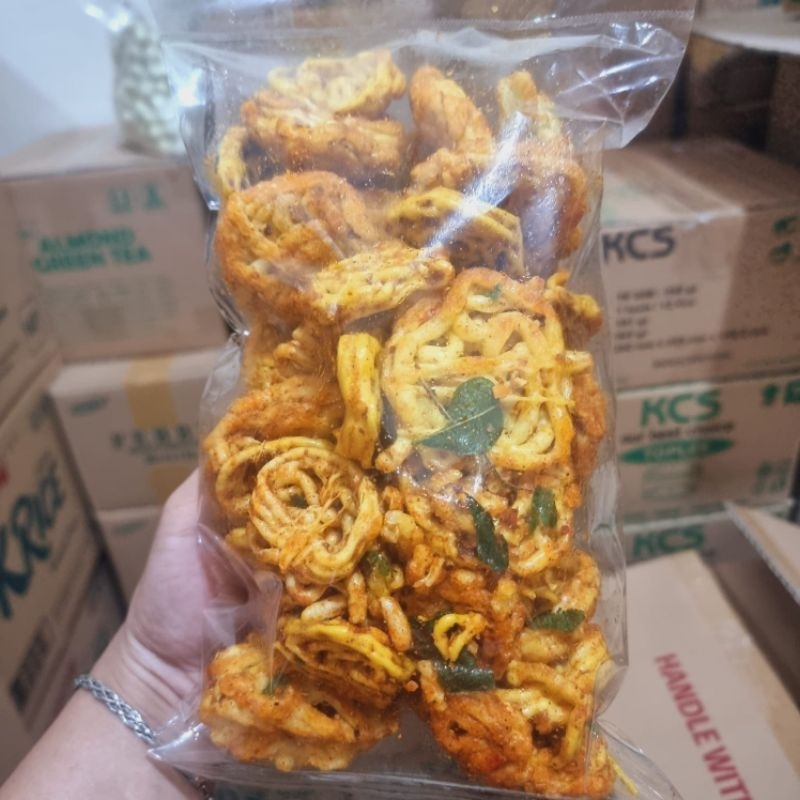 

seblak kerupuk mie