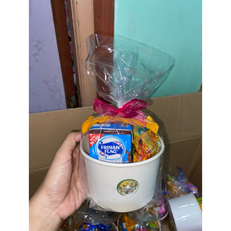 

simple hampers snack bocil cuma 8ribuan