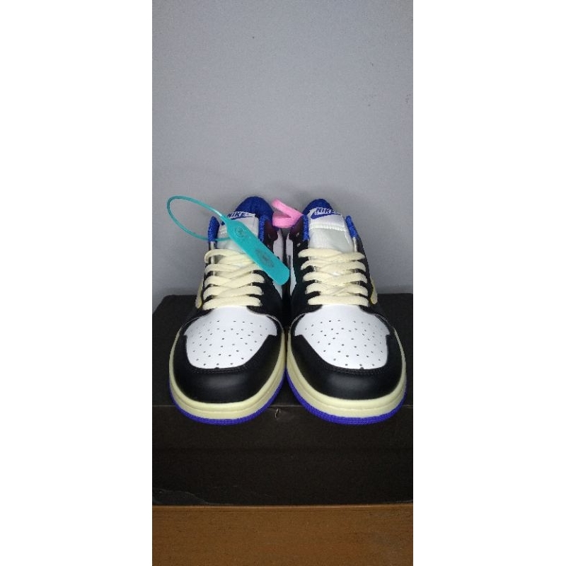 Sepatu casual AJ Low Fragment x Travis Scott