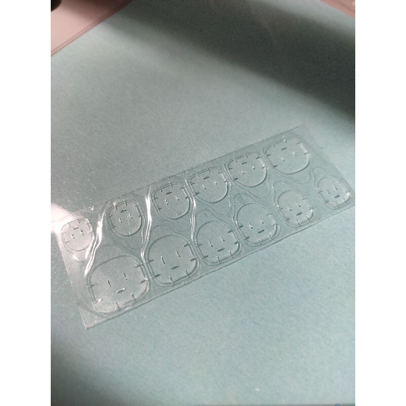 Lem kuku palsu Gel & Cair