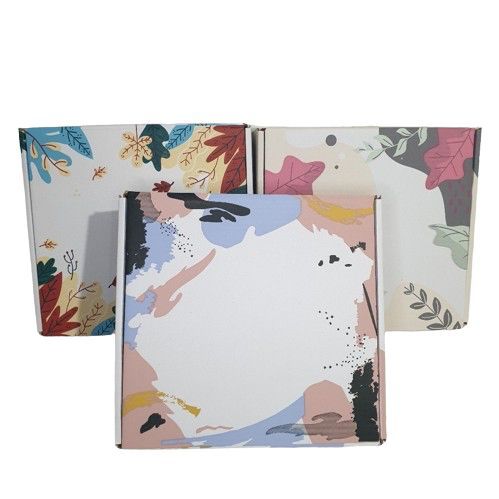 

BOX DIE CUT 24x24x7 cm | 27x27x10 cm | KARDUS HAMPERS / KADO | KOTAK HAMPERS