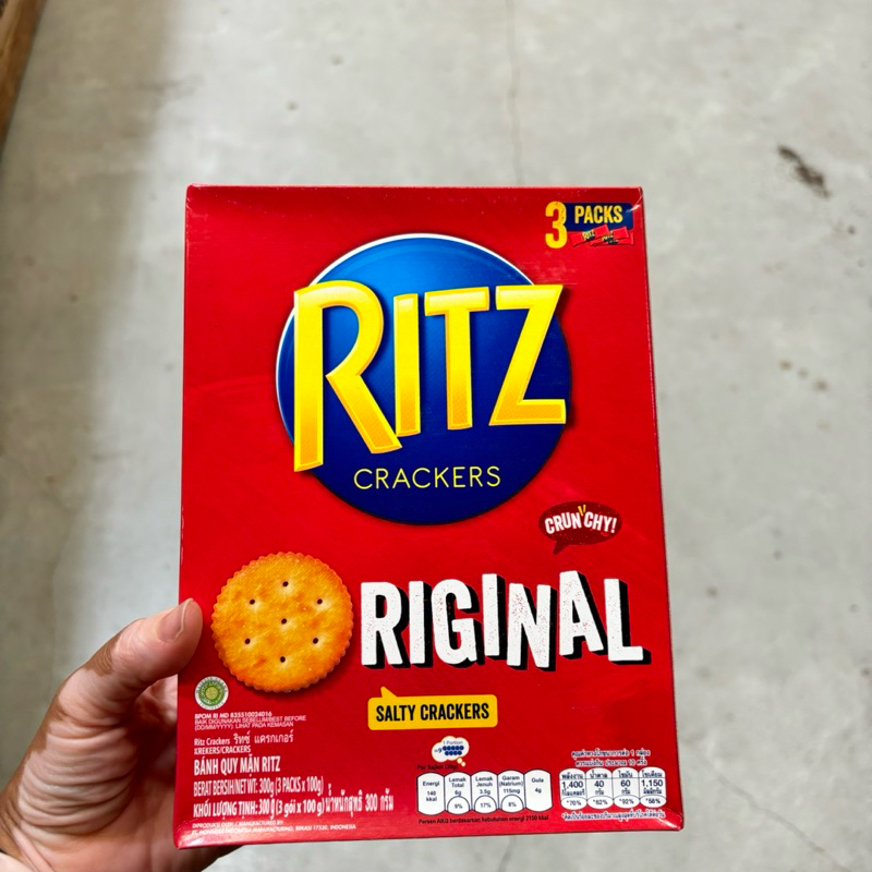 

Ritz Biskuit Original 300g. Biskuit Gurih dan Renyah favorut keluarga