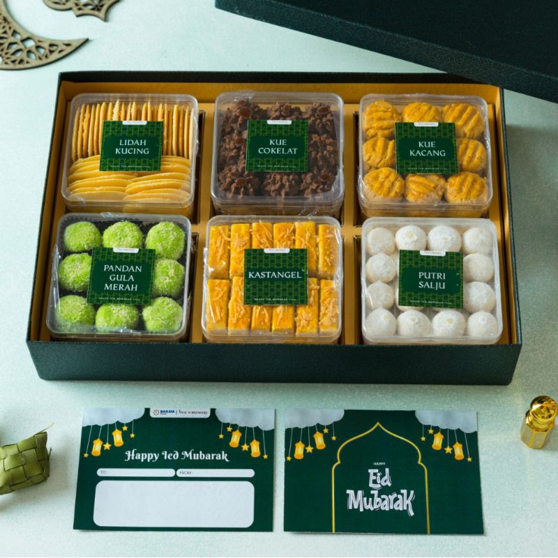 

Hampers Premium Kue Kering Lebaran isi 6 (Kastengel / Nastar / Lidah Kucing / Pandan Gula Merah / Putri Salju / Kue Kacang / Kue Wijen / Kue Coklat) | Parcel Ramadhan | Eid Hampers | Idul Fitri | Giftbox Gift Hadiah Souvenir