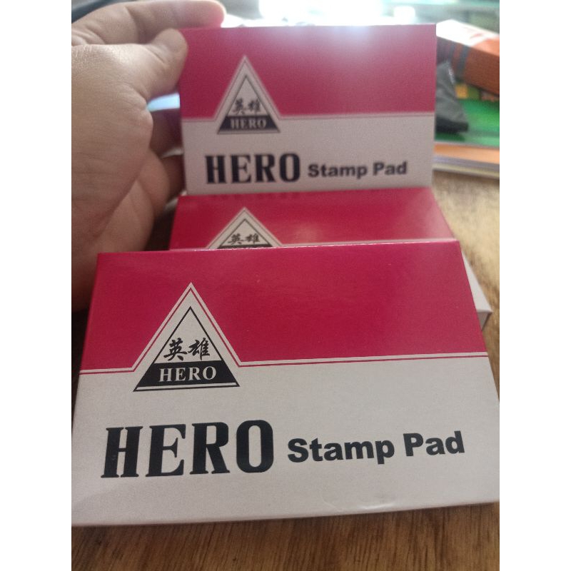 

Hero stamp pad bantalan tinta sudah ada isi tinta bantalan stempel