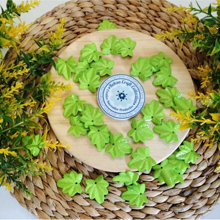 MOTE MELAMIN AKRILIK DAUN ANGGUR S13 100 GRAM