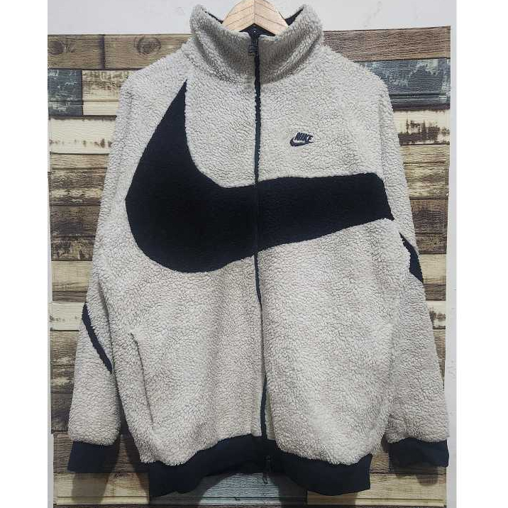 Nike Big Swoosh Sherpa Reversible White Navy Jacket  Original ( Size L-XL )