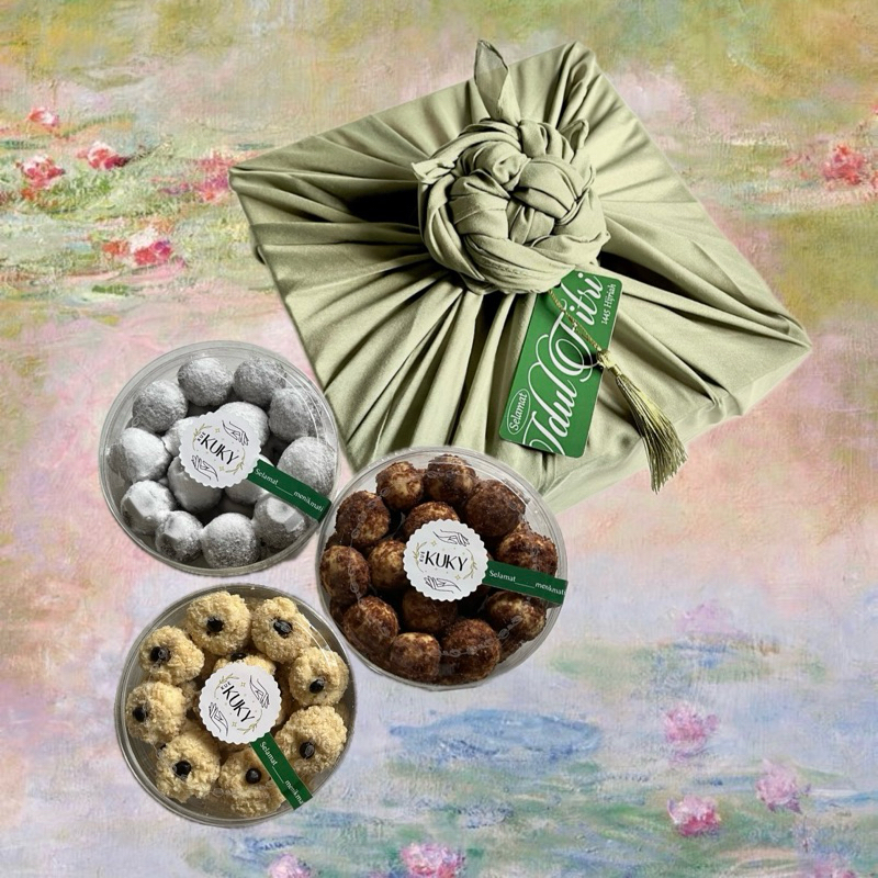 

hampers kue kering furoshiki wrap by kue kuky