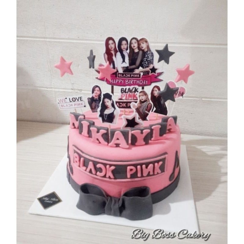 

BLACKPINK FONDANT WITH TOPPER CAKE