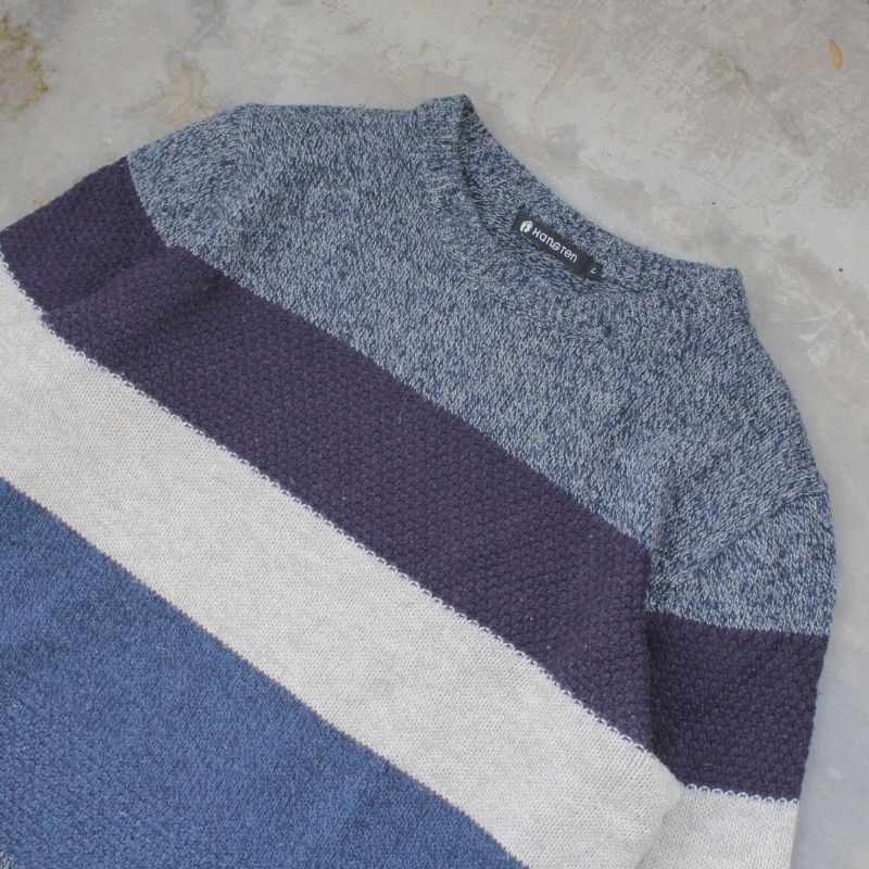 HANGTEN KNITWEAR SWEATER RAJUT