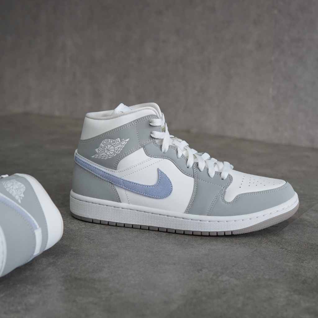 Jordan 1 Mid W Wolf Grey