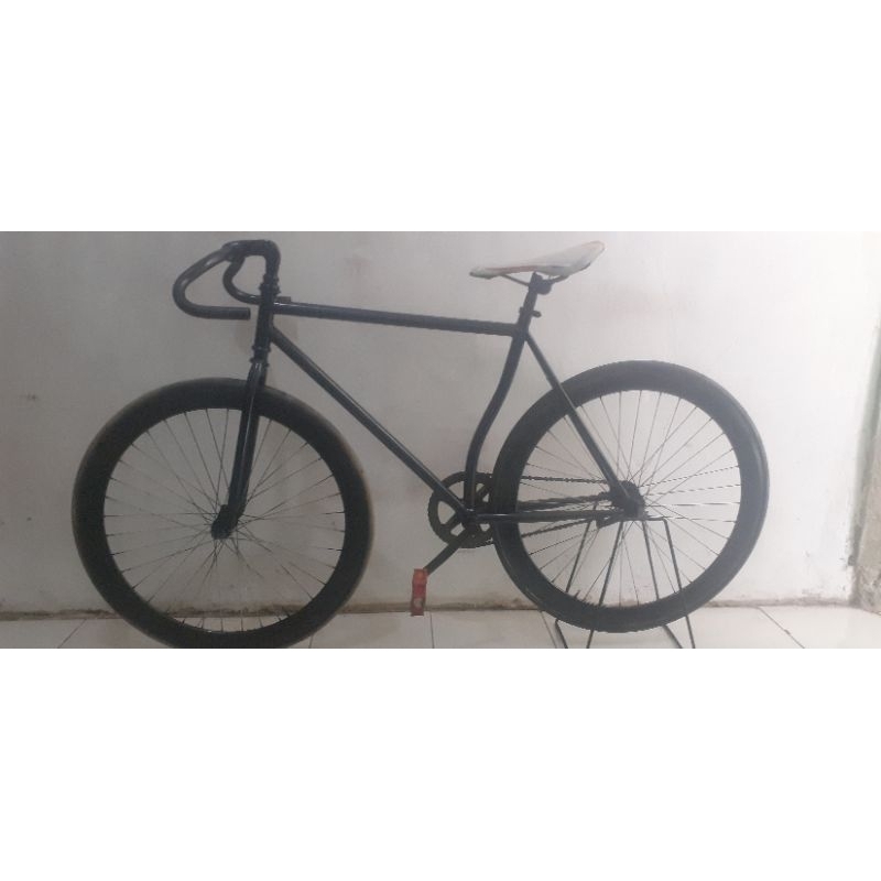 Sepeda fixii torpedo fixie