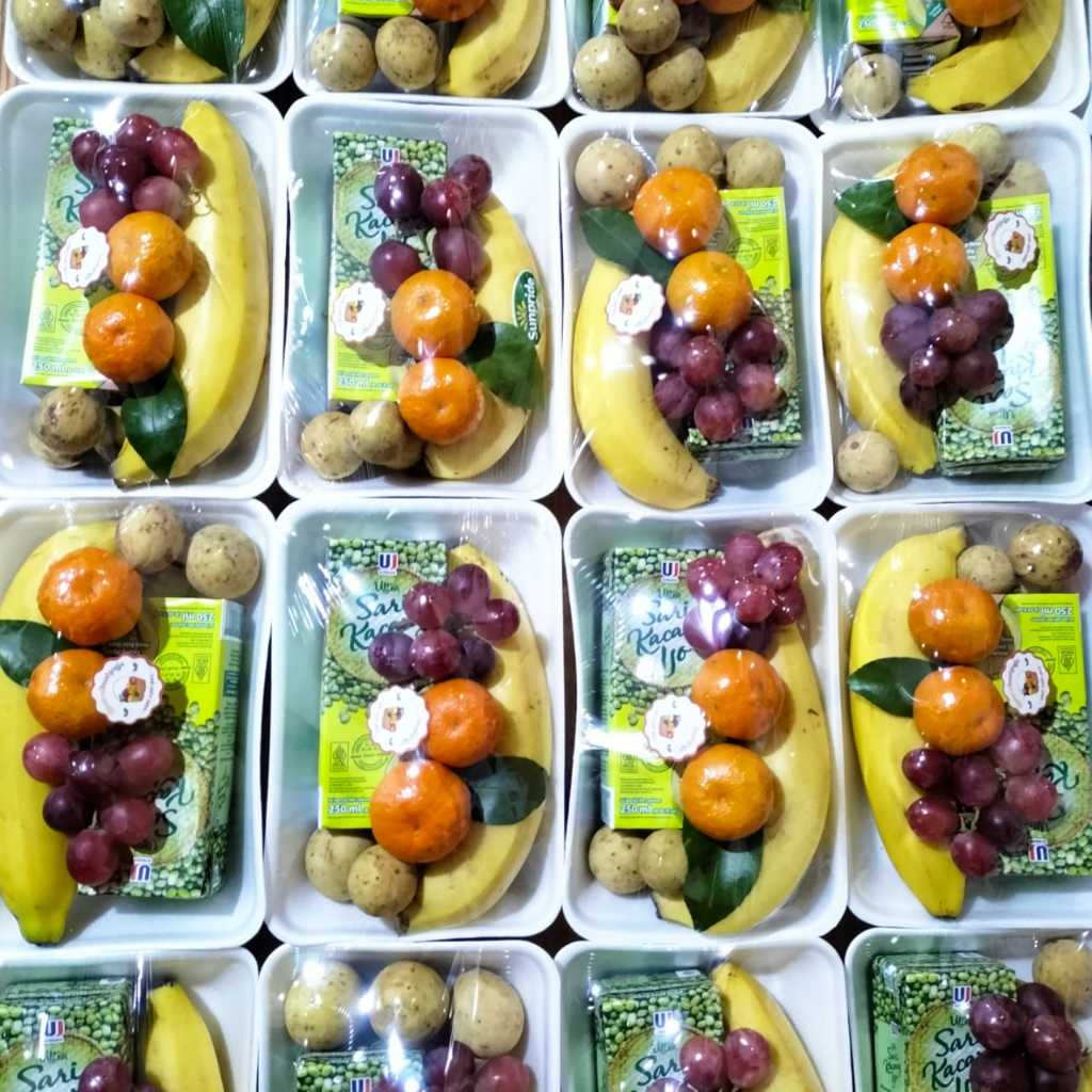 

Paket buah mini dengan minuman | Minipack fruits