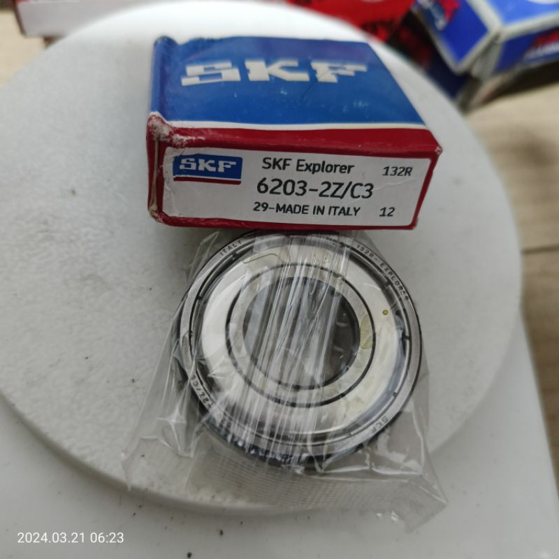 6203 ZZ C3 / 6203 2Z C3 SKF Ball Bearing ( Tutup Besi 2 Sisi )