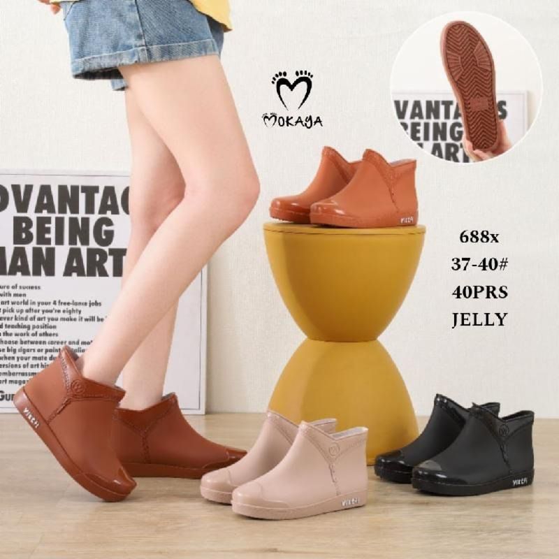 HEMAT SEPATU BOTS WANITA Sepatu Boots Korea Wanita Anti Air Kekinian Sepatu Anti Lumpur Sepatu Pasar