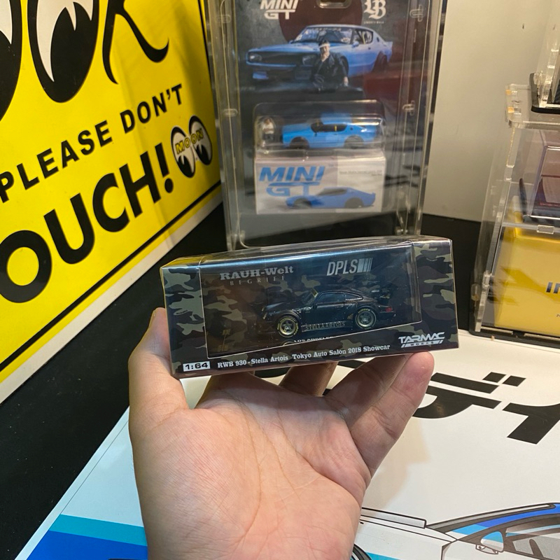 Tarmac Works 930 Stella Artois Tokyo Auto Salon 2018 Exclusive