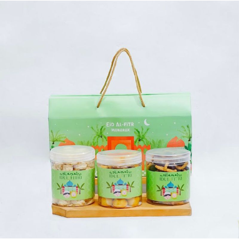 

Hampers Paket D isi 3 sagu keju, nutella, coklat stick