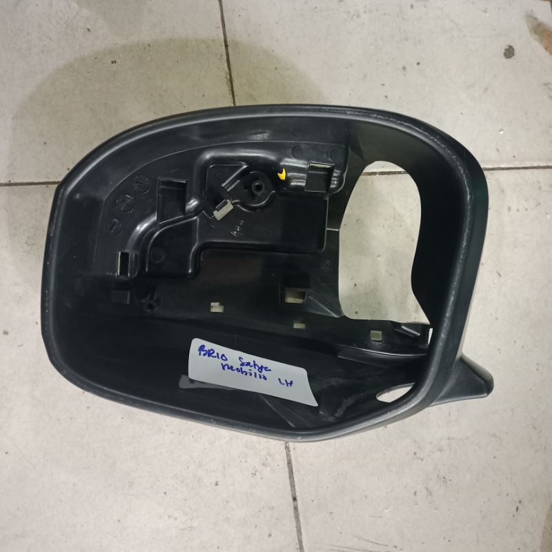 batok cangkang spion Brio Satya kiri