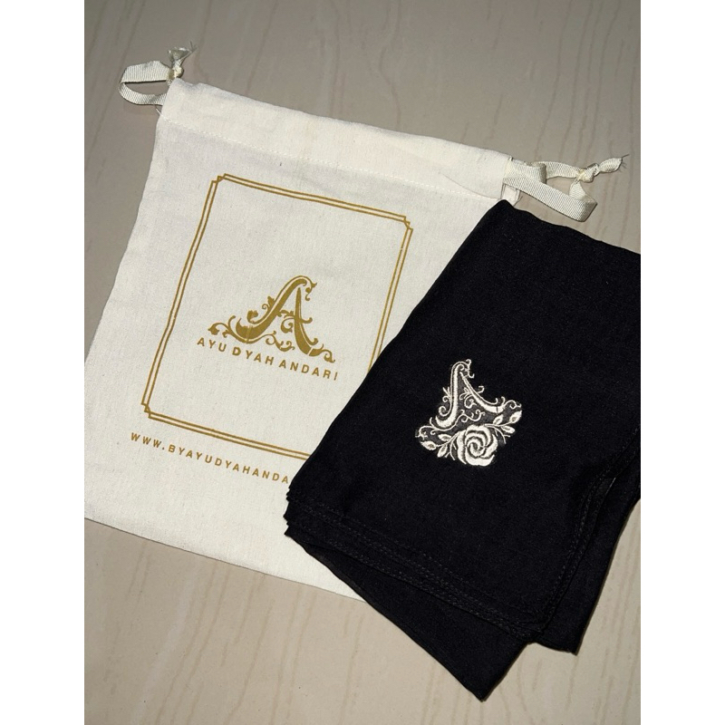 TITIP JUAL | NEW Plain Series Paris Ayu Dyah Andari - Black