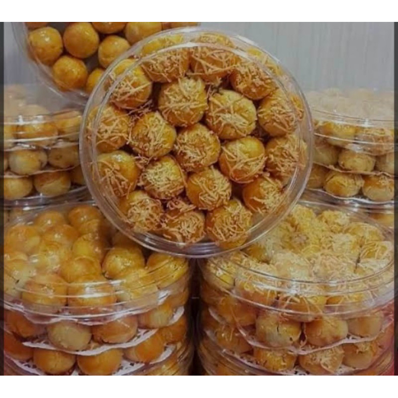 

TERMURAH !!! Kue Kering Nastar nanas Isi 500 gram (1/2 Kg) / kue nastar nanas toping keju/kue cemilan keluarga / kue lebaran / kue honade