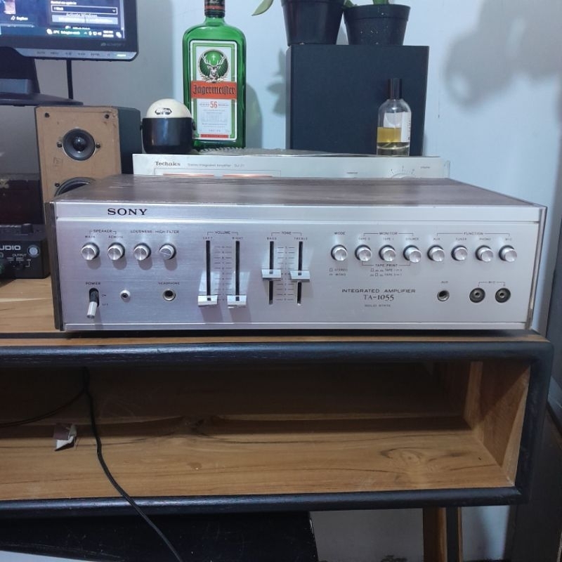 amplifier sony 1055
