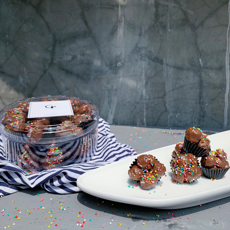 

Chocorush Cookies Premium / Kue Lebaran