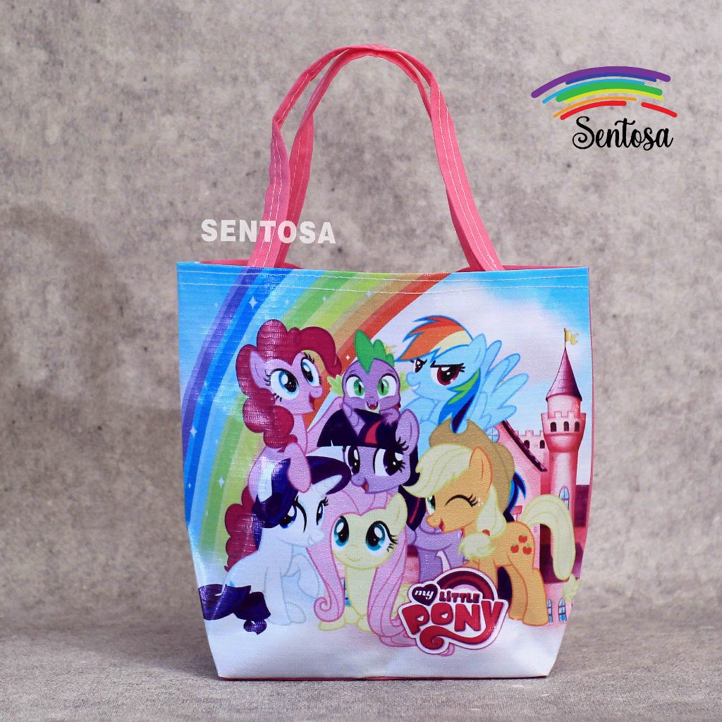 

TAS GOODIE BAG ULANG TAHUN ANAK UNTUK BINGKISAN SNACK MODEL TRAPESIUM LANGSUNG KIRIM
