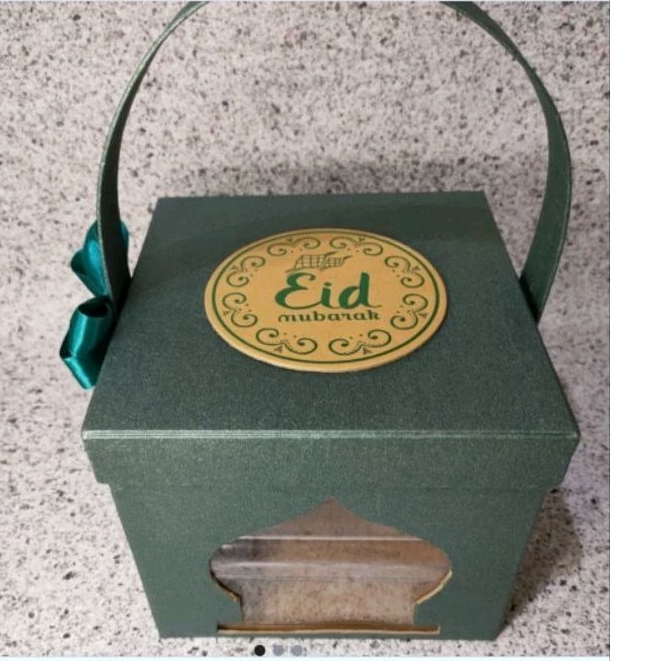 

Hardbox Lebaran 2 toples bulat @500 gr