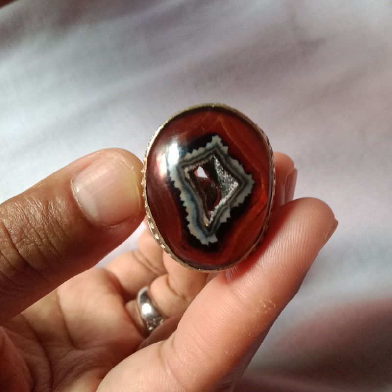 Batu Yaman Api Combong