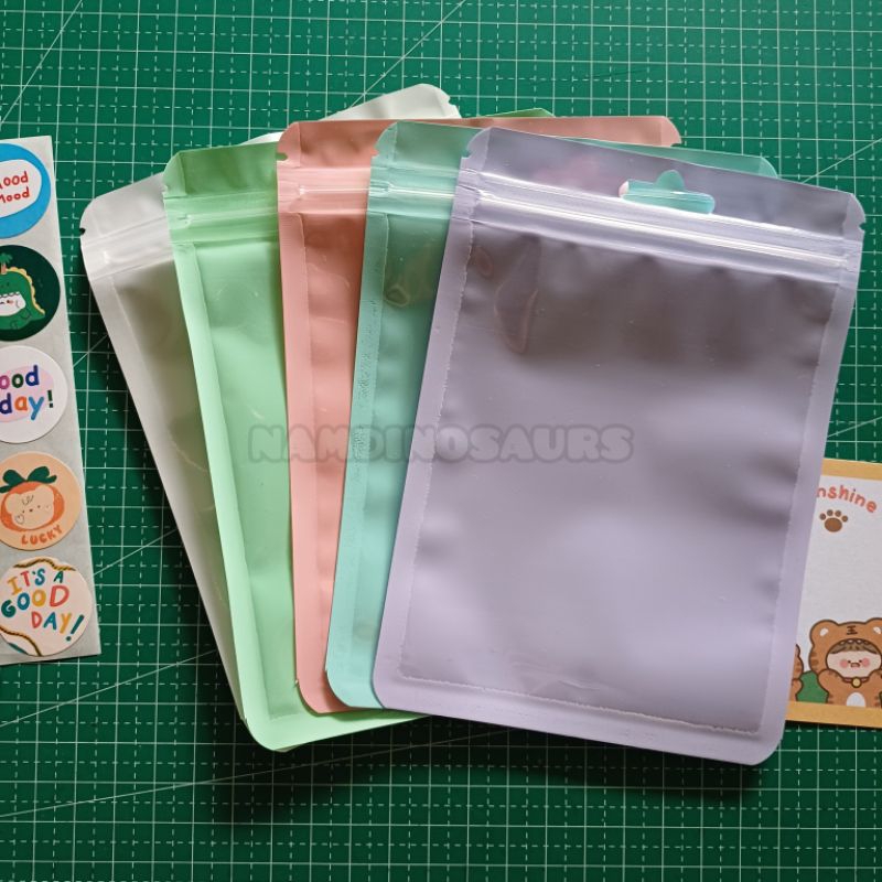 

(satuan) ziplock warna warni