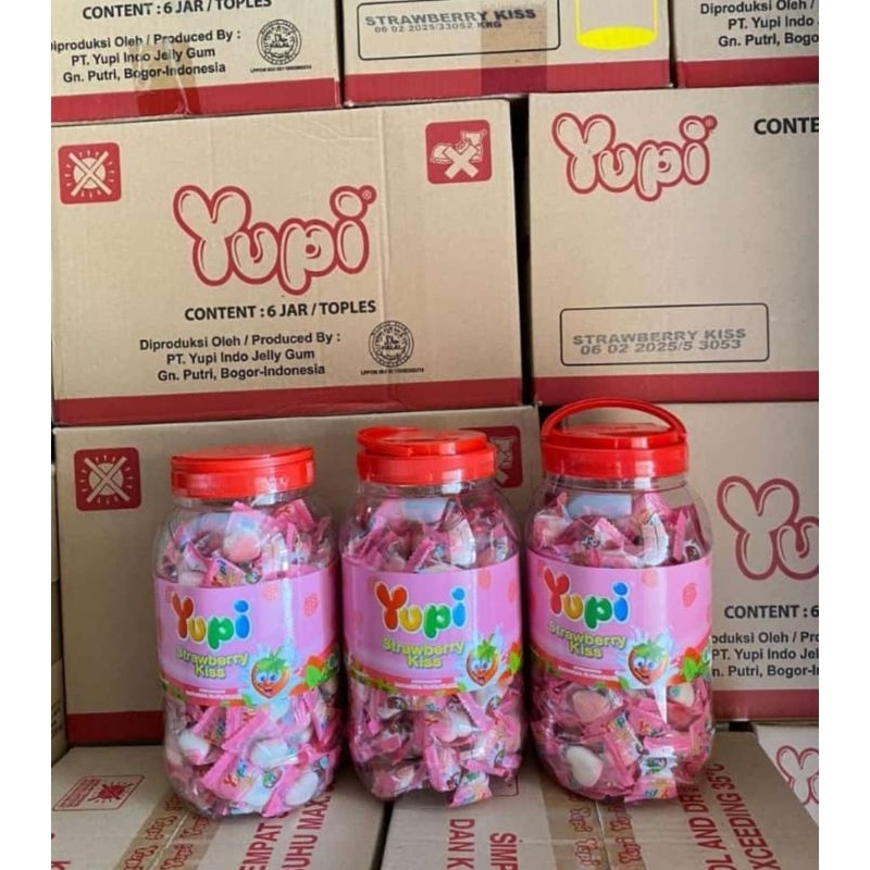 

YUPI STRAWBERRY KISS ISI 6 TOPLES